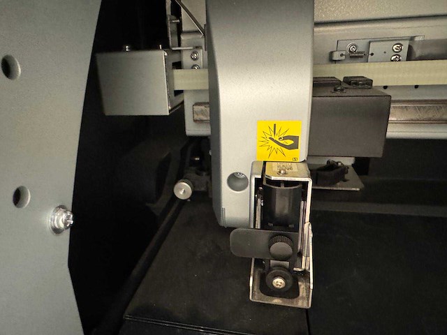 Mimaki tpc-1000 proffesionele printer en snijplotter - afbeelding 10 van  13
