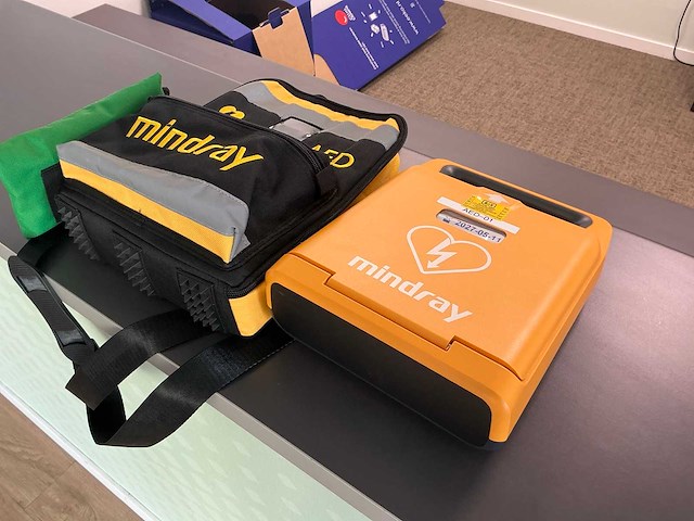 Mindray beneheart c1a defibrillator - afbeelding 1 van  6