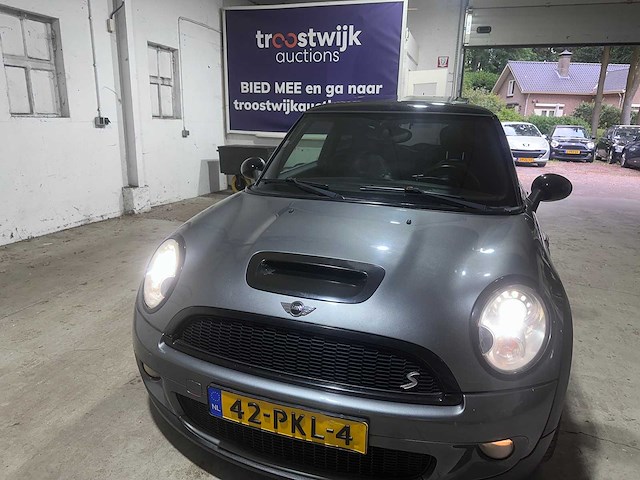 Mini - 1.6 cooper s - 42-pkl-4 - 2008 - afbeelding 16 van  19
