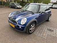 Mini - 2001 - mini - 1.6 one - 31-jvh-8 - afbeelding 1 van  12