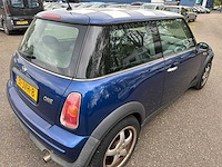 Mini - 2001 - mini - 1.6 one - 31-jvh-8 - afbeelding 8 van  12