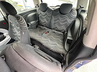 Mini - 2001 - mini - 1.6 one - 31-jvh-8 - afbeelding 11 van  12