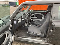 Mini - 2004 - mini - 1.6 cooper chili - personenauto - afbeelding 2 van  23