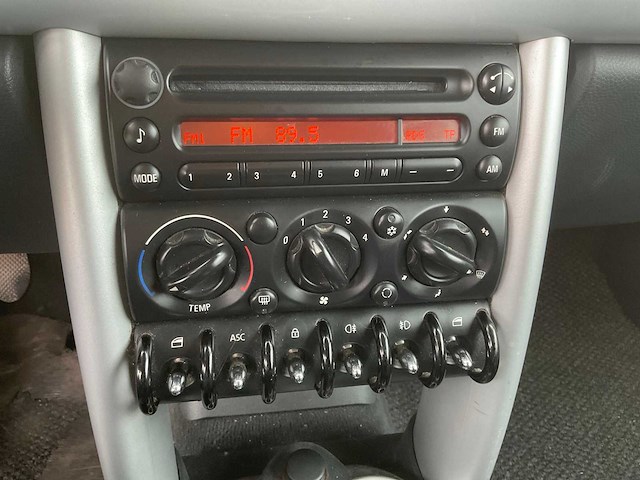 Mini - 2004 - mini - 1.6 cooper chili - personenauto - afbeelding 7 van  23