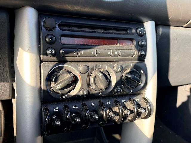 Mini - 2004 - mini - 1.6 cooper s - 78-pp-hl - afbeelding 4 van  17