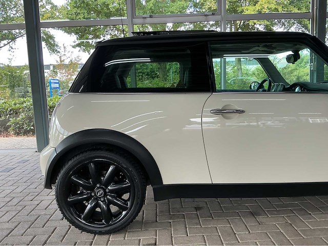 Mini - 2005 - 3-deurs - 1.6 cooper chili - marge auto kenteken 45-rd-rb - afbeelding 26 van  28