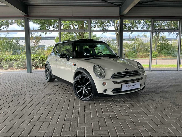 Mini - 2005 - 3-deurs - 1.6 cooper chili - marge auto kenteken 45-rd-rb - afbeelding 23 van  29