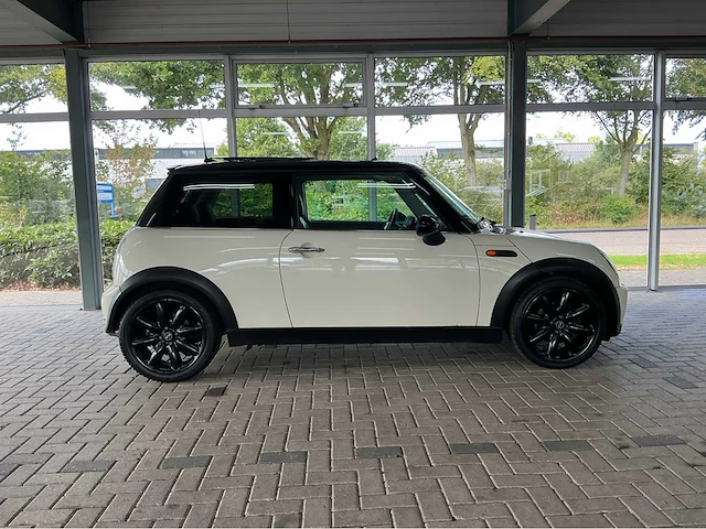 Mini - 2005 - 3-deurs - 1.6 cooper chili - marge auto kenteken 45-rd-rb - afbeelding 29 van  29