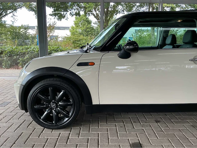 Mini - 2005 - 3-deurs - 1.6 cooper chili - marge auto kenteken 45-rd-rb - afbeelding 24 van  29