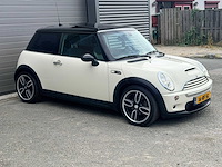 Mini - 2005 - 3-deurs - 1.6 cooper s - personenauto - afbeelding 9 van  15
