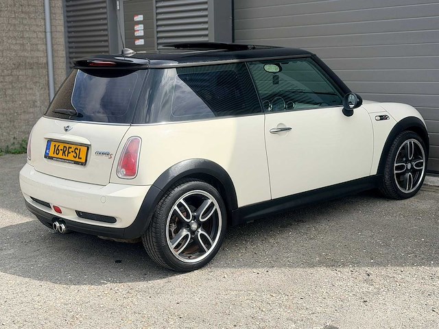 Mini - 2005 - 3-deurs - 1.6 cooper s - personenauto - afbeelding 13 van  15