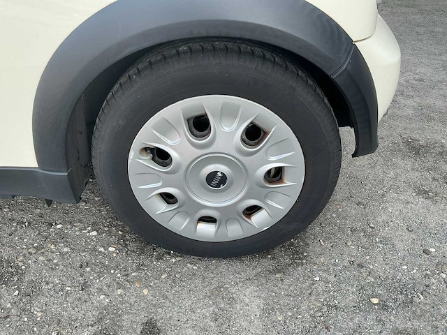 Mini - 2006 - 1.6 one - personenauto (22-tn-gh) - afbeelding 11 van  20