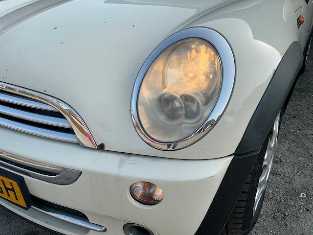 Mini - 2006 - 1.6 one - personenauto (22-tn-gh) - afbeelding 13 van  20