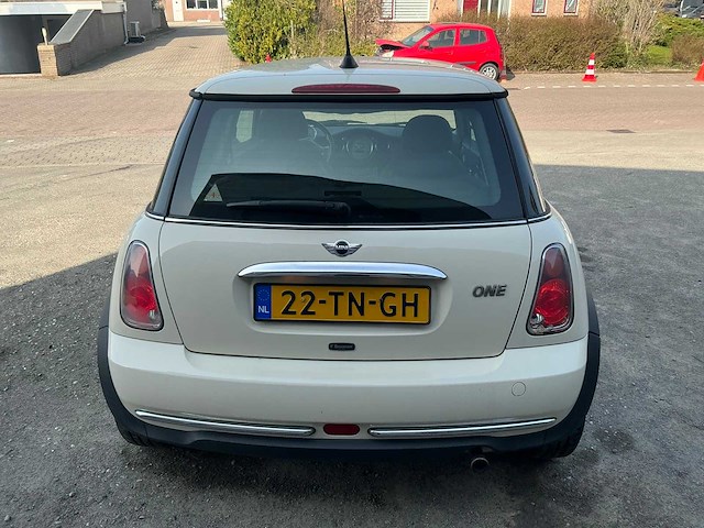 Mini - 2006 - 1.6 one - personenauto (22-tn-gh) - afbeelding 16 van  20
