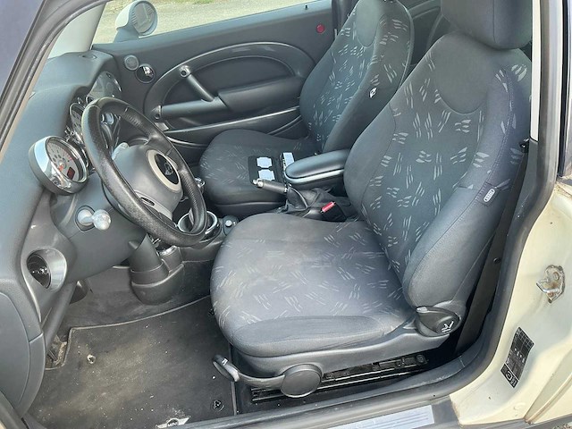 Mini - 2006 - 1.6 one - personenauto (22-tn-gh) - afbeelding 20 van  20