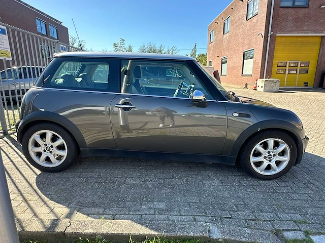 Mini - 2006 - 3-deurs - 1.6 cooper park lane - personenauto - afbeelding 6 van  19