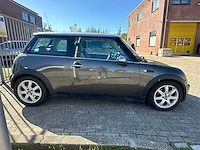 Mini - 2006 - 3-deurs - 1.6 cooper park lane - personenauto - afbeelding 6 van  19