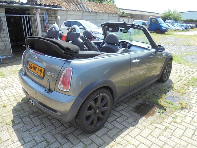 Mini - 2006 - cabrio - 1.6 cooper s - 60-nkj-9 - afbeelding 8 van  14