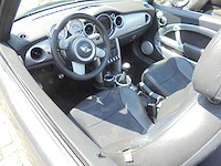 Mini - 2006 - cabrio - 1.6 cooper s - 60-nkj-9 - afbeelding 11 van  14