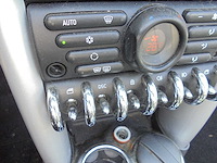 Mini - 2006 - cabrio - 1.6 cooper s - 60-nkj-9 - afbeelding 13 van  14