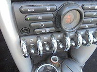 Mini - 2006 - cabrio - 1.6 cooper s - 60-nkj-9 - afbeelding 14 van  14