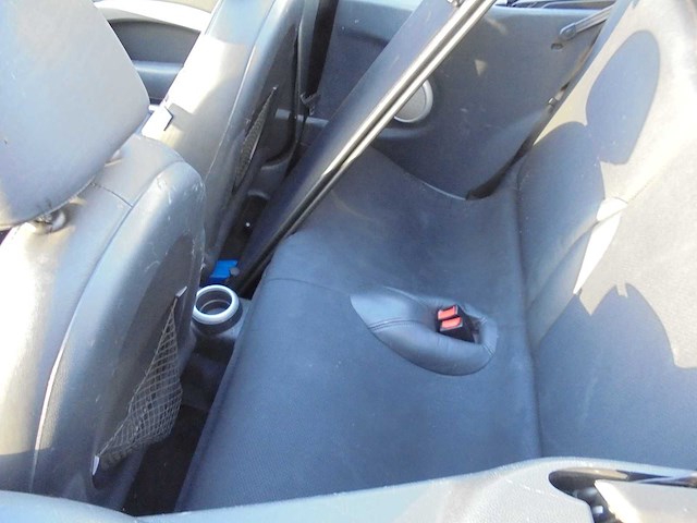 Mini - 2006 - mini cabrio - 1.6 cooper s - 60-nkj-9 - afbeelding 10 van  14