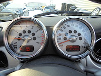 Mini - 2006 - mini cabrio - 1.6 cooper s - 60-nkj-9 - afbeelding 2 van  8