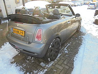 Mini - 2006 - mini cabrio - 1.6 cooper s - 60-nkj-9 - afbeelding 5 van  8