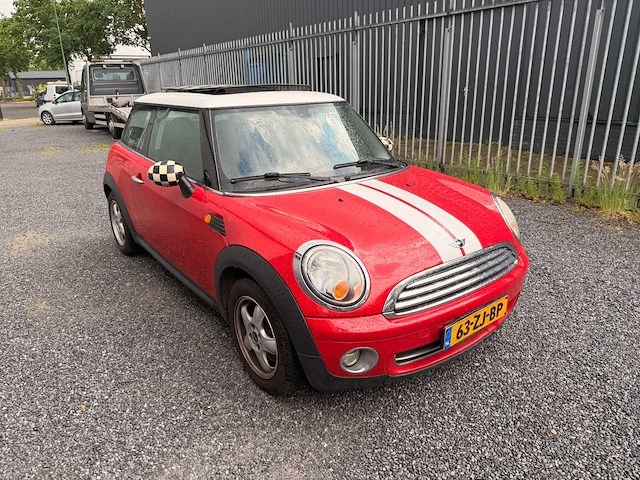 Mini - 2008 - 3-deurs - 1.6 cooper - 63-zj-bp - afbeelding 5 van  11