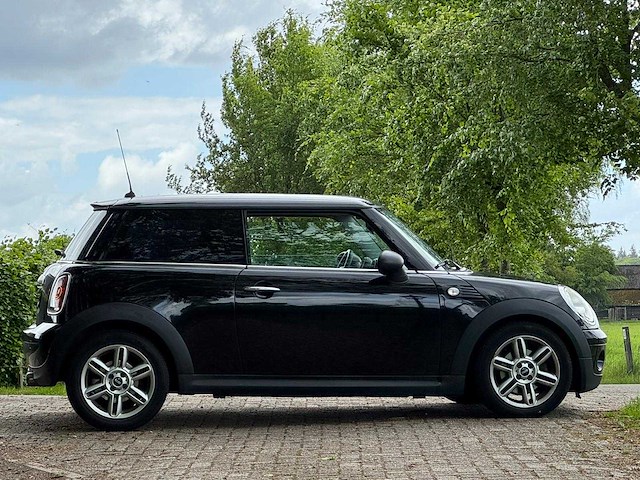 Mini - 2009 - mini - 1.4 one anniversary - tz-347-r - personenauto - afbeelding 11 van  16
