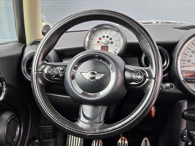 Mini - 2010 - 1.6 cooper s chili - 76-ngb-7 - afbeelding 6 van  28