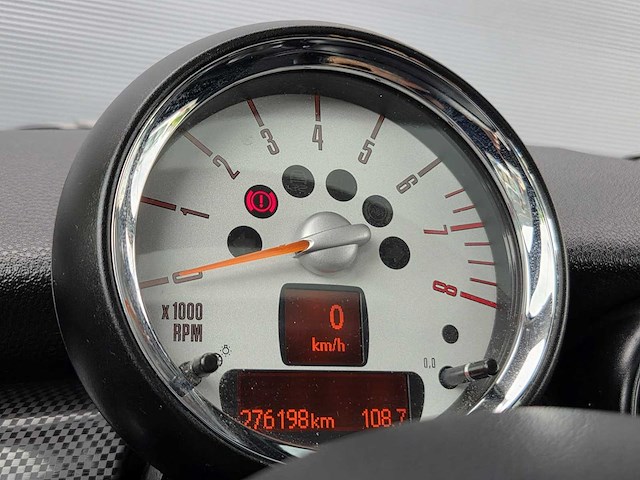 Mini - 2010 - 1.6 cooper s chili - 76-ngb-7 - afbeelding 9 van  28