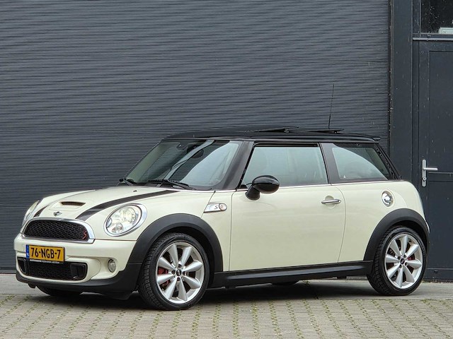Mini - 2010 - 1.6 cooper s chili - 76-ngb-7 - afbeelding 1 van  28