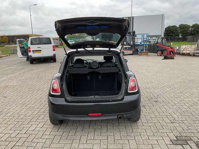 Mini - 2010 - cooper - personenauto - afbeelding 23 van  25