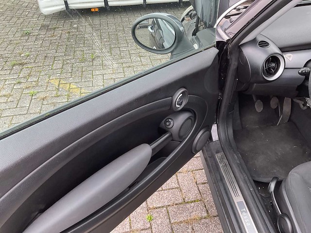 Mini - 2010 - cooper - personenauto - afbeelding 4 van  25
