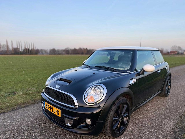 Mini - 2011 - mini - 1.6 cooper s chili - 85-plj-8 - afbeelding 1 van  15