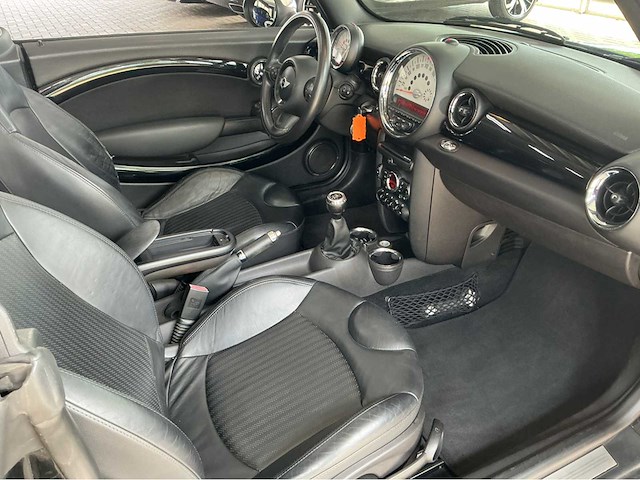 Mini - 2012 - cabrio - 1.6 cooper chili 121 pk marge auto - afbeelding 8 van  22