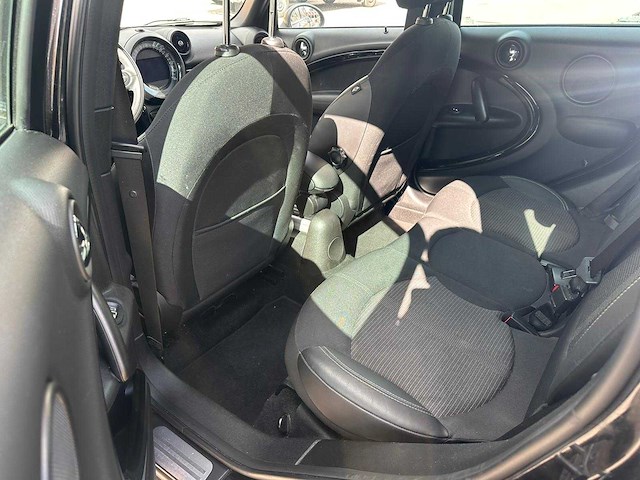 Mini - 2014 - countryman - 1.6 cooper - personenauto - afbeelding 14 van  22