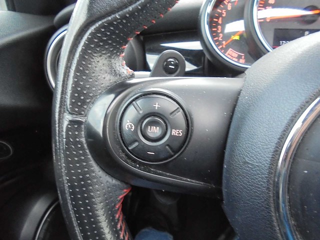 Mini - 2015 - mini automaat - 2.0 coop.s p. s.bns - jjn-68-d - afbeelding 5 van  12
