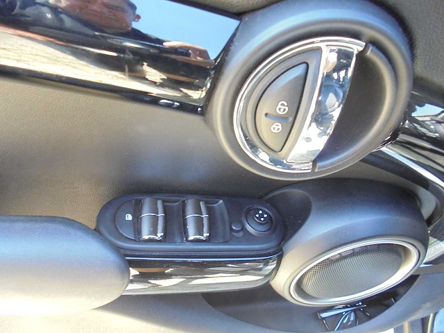Mini - 2015 - mini automaat - 2.0 coop.s p. s.bns - jjn-68-d - afbeelding 3 van  23