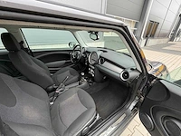 Mini - 3-deurs - 1.4 one - personenauto - 2008 - afbeelding 2 van  24