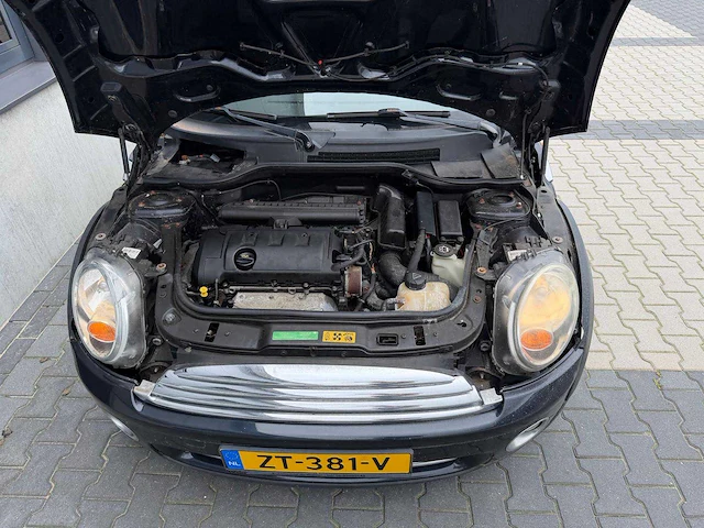 Mini - 3-deurs - 1.4 one - personenauto - 2008 - afbeelding 7 van  24