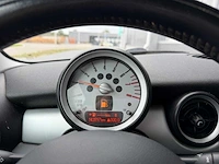 Mini - 3-deurs - 1.4 one - personenauto - 2008 - afbeelding 10 van  24
