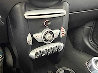 Mini - 3-deurs - 1.4 one - personenauto - 2008 - afbeelding 13 van  24