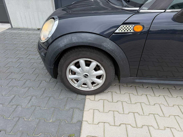 Mini - 3-deurs - 1.4 one - personenauto - 2008 - afbeelding 17 van  24