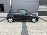 Mini - 3-deurs - 1.4 one - personenauto - 2008 - afbeelding 18 van  24
