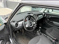 Mini - 3-deurs - 1.4 one - personenauto - 2008 - afbeelding 24 van  24