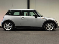 Mini - 3-deurs - 1.6 cooper chili - 25-gsb-8 - 2002 iaw - afbeelding 12 van  18