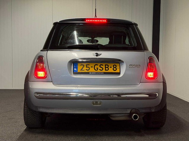 Mini - 3-deurs - 1.6 cooper chili - 25-gsb-8 - 2002 iaw - afbeelding 17 van  18