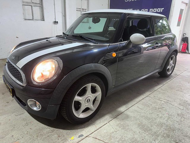 Mini - 3-deurs - 1.6 cooper pepper - 06-xb-xh- 2007 - afbeelding 1 van  15